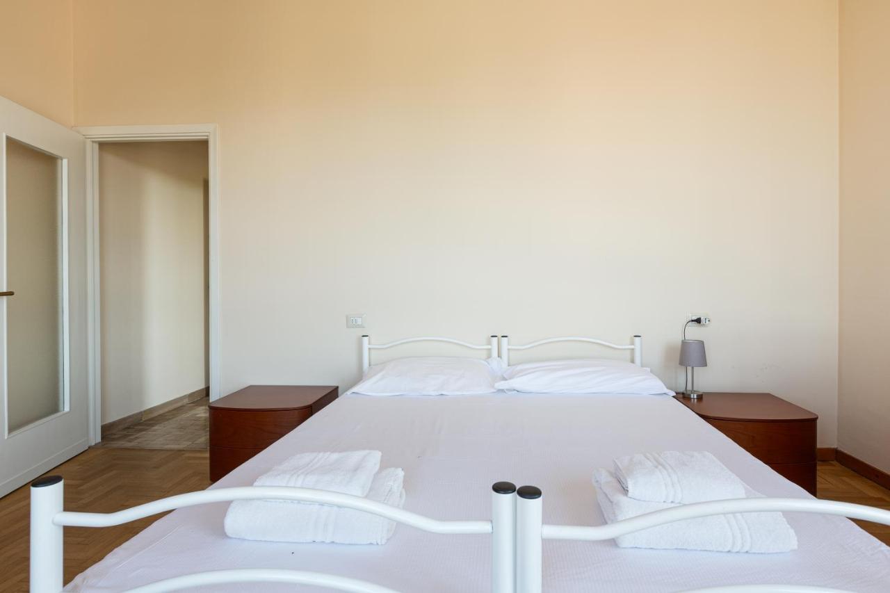 Milano - Roomy Apartment 300 M From M3 Affori Fn! 外观 照片