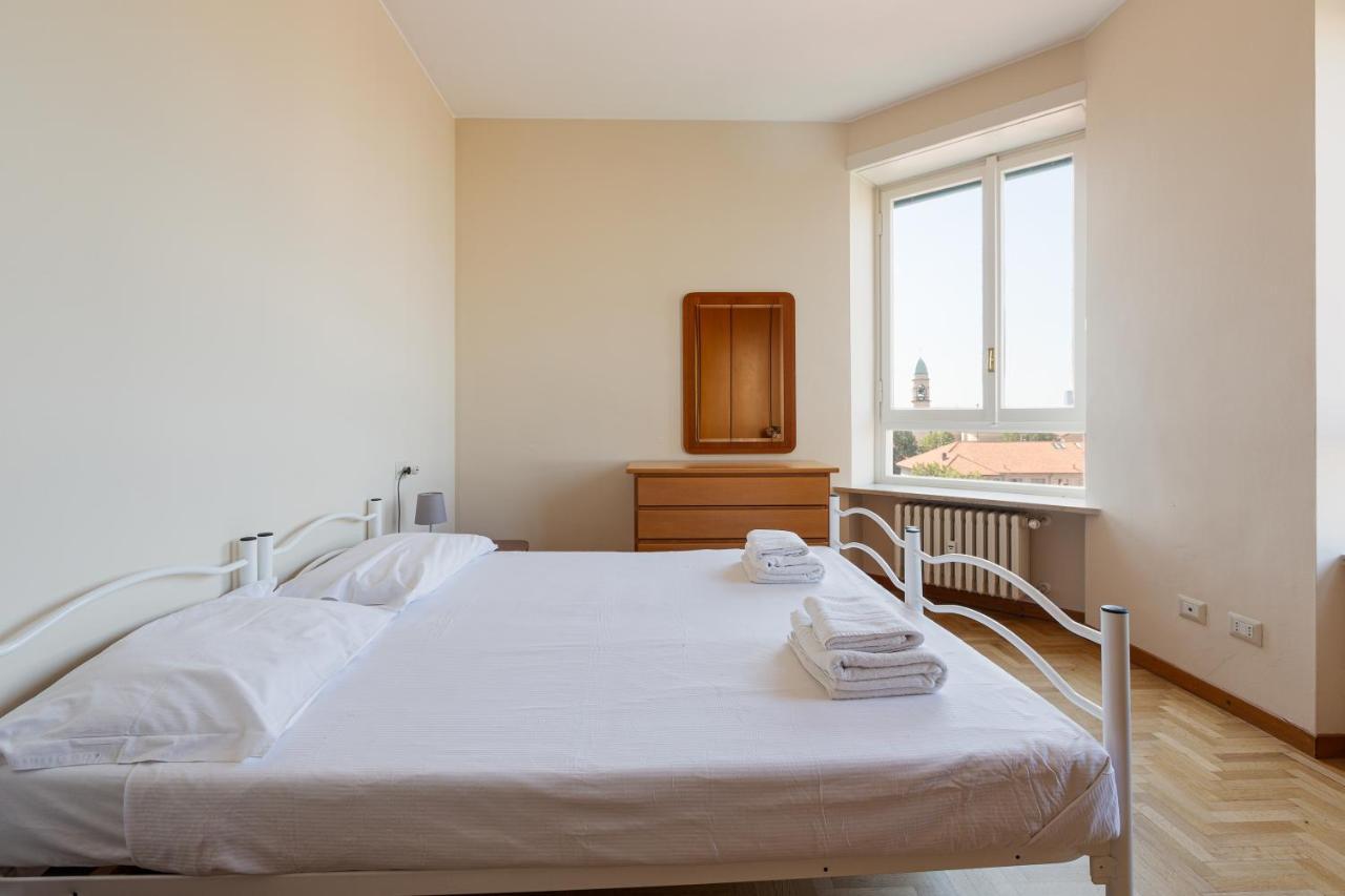 Milano - Roomy Apartment 300 M From M3 Affori Fn! 外观 照片